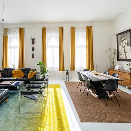 Massimo's Palace Appartament בודפשט